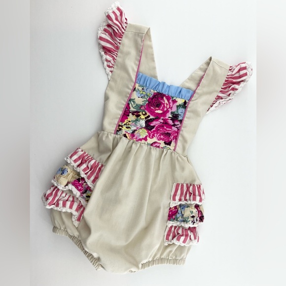 NOLA Smocked 18m Floral Ruffle Romper - Picture 2 of 6